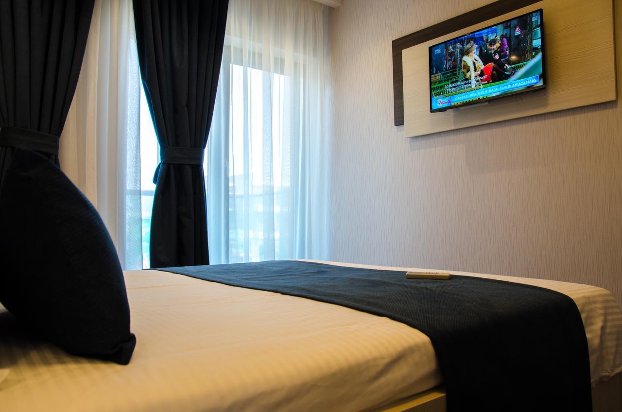 Milano Blue Mamaia Hotel Exterior photo